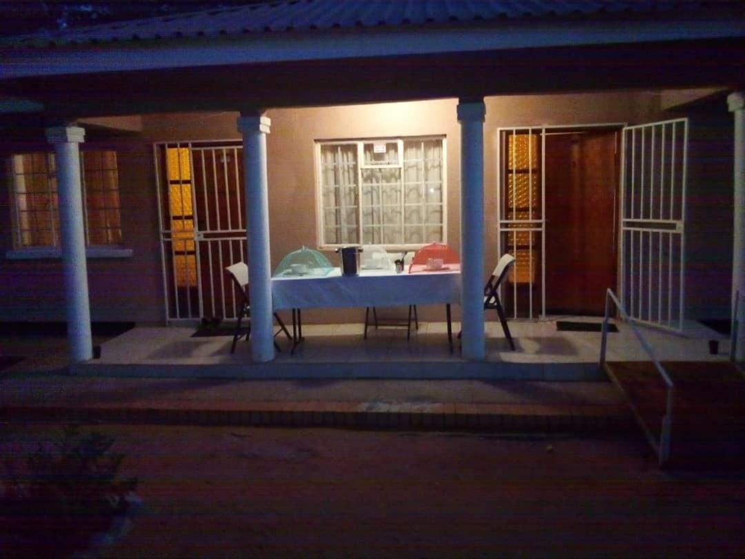 Bj&T Vacation Homes Kasane Exterior foto